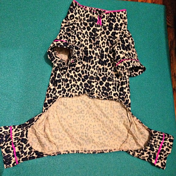 NWOT - Fabdog Leopard Print Pajamas for Dog Pet - Picture 2 of 10